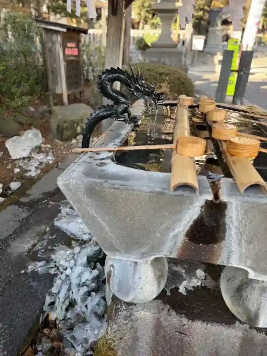 諏訪大社下社春宮の{uncategorized: "未分類", other: "その他", undefined: "問題あり", building: "その他建物", grave: "お墓", sacred_gate: "鳥居", guardian: "狛犬", statue: "像", buddha: "仏像", history: "歴史", nature: "自然", garden: "庭園", animal: "動物", pagoda: "塔", temizu: "手水舎", mountain_gate: "山門・神門", sanctuary: "本殿・本堂", subordinate: "末社・摂社", art: "芸術", scenery: "景色", jizo: "地蔵", ema: "絵馬", goshuin: "御朱印", omikuji: "おみくじ", items: "授与品その他", amulet: "お守り", goshuincho: "御朱印帳", eats: "食事", festival: "お祭り", votive_dance: "神楽", shichigosan: "七五三参", wedding: "結婚式", experience: "体験その他", initially: "初詣", around: "周辺", anti_infection: "感染症対策"}