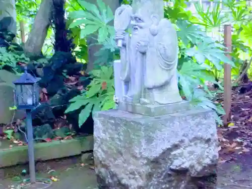 麻賀多神社の像