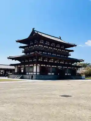 薬師寺の{uncategorized: "未分類", other: "その他", undefined: "問題あり", building: "その他建物", grave: "お墓", sacred_gate: "鳥居", guardian: "狛犬", statue: "像", buddha: "仏像", history: "歴史", nature: "自然", garden: "庭園", animal: "動物", pagoda: "塔", temizu: "手水舎", mountain_gate: "山門・神門", sanctuary: "本殿・本堂", subordinate: "末社・摂社", art: "芸術", scenery: "景色", jizo: "地蔵", ema: "絵馬", goshuin: "御朱印", omikuji: "おみくじ", items: "授与品その他", amulet: "お守り", goshuincho: "御朱印帳", eats: "食事", festival: "お祭り", votive_dance: "神楽", shichigosan: "七五三参", wedding: "結婚式", experience: "体験その他", initially: "初詣", around: "周辺", anti_infection: "感染症対策"}