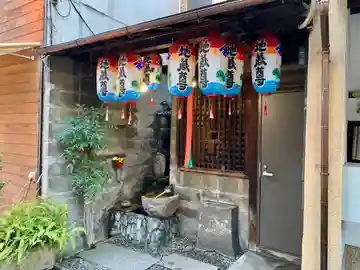 東心斎橋地蔵尊の本殿・本堂