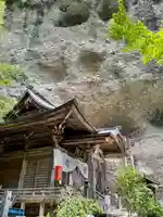 岩屋寺の本殿・本堂