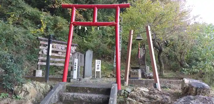 樺崎八幡宮の鳥居