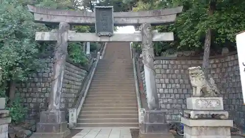 品川神社の鳥居