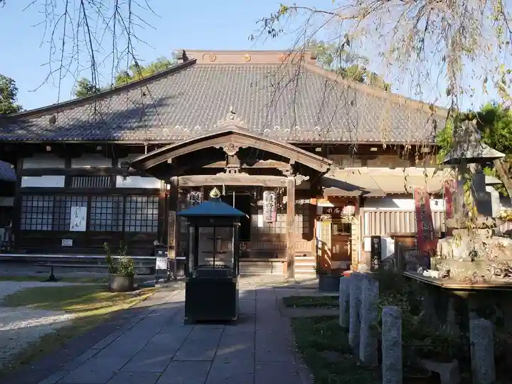 西光寺の本殿・本堂