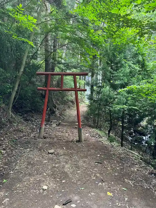 母の白滝神社(山梨県)