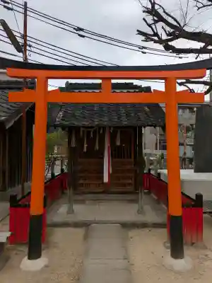 八幡大神宮の{uncategorized: "未分類", other: "その他", undefined: "問題あり", building: "その他建物", grave: "お墓", sacred_gate: "鳥居", guardian: "狛犬", statue: "像", buddha: "仏像", history: "歴史", nature: "自然", garden: "庭園", animal: "動物", pagoda: "塔", temizu: "手水舎", mountain_gate: "山門・神門", sanctuary: "本殿・本堂", subordinate: "末社・摂社", art: "芸術", scenery: "景色", jizo: "地蔵", ema: "絵馬", goshuin: "御朱印", omikuji: "おみくじ", items: "授与品その他", amulet: "お守り", goshuincho: "御朱印帳", eats: "食事", festival: "お祭り", votive_dance: "神楽", shichigosan: "七五三参", wedding: "結婚式", experience: "体験その他", initially: "初詣", around: "周辺", anti_infection: "感染症対策"}
