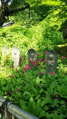 青龍山 吉祥寺の地蔵