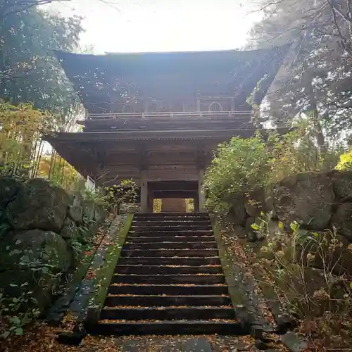 泰寧寺の山門