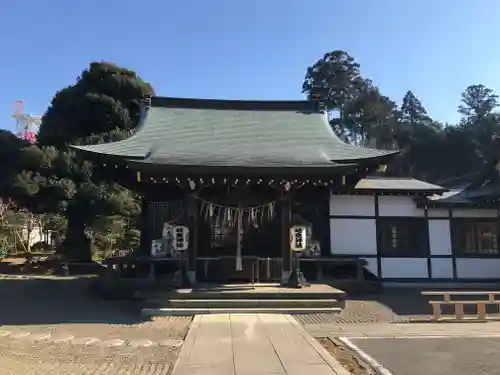 埴生神社の本殿・本堂