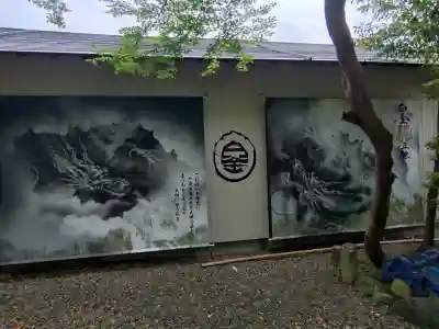 若宮神明社の{uncategorized: "未分類", other: "その他", undefined: "問題あり", building: "その他建物", grave: "お墓", sacred_gate: "鳥居", guardian: "狛犬", statue: "像", buddha: "仏像", history: "歴史", nature: "自然", garden: "庭園", animal: "動物", pagoda: "塔", temizu: "手水舎", mountain_gate: "山門・神門", sanctuary: "本殿・本堂", subordinate: "末社・摂社", art: "芸術", scenery: "景色", jizo: "地蔵", ema: "絵馬", goshuin: "御朱印", omikuji: "おみくじ", items: "授与品その他", amulet: "お守り", goshuincho: "御朱印帳", eats: "食事", festival: "お祭り", votive_dance: "神楽", shichigosan: "七五三参", wedding: "結婚式", experience: "体験その他", initially: "初詣", around: "周辺", anti_infection: "感染症対策"}