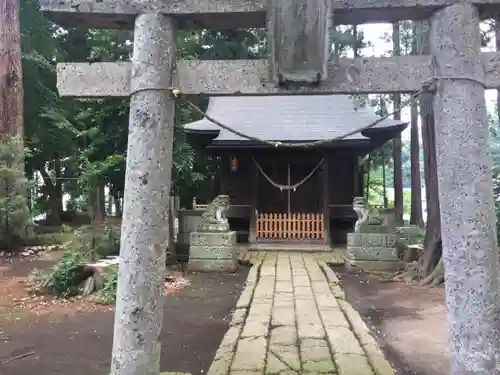 鶏峯神社の鳥居