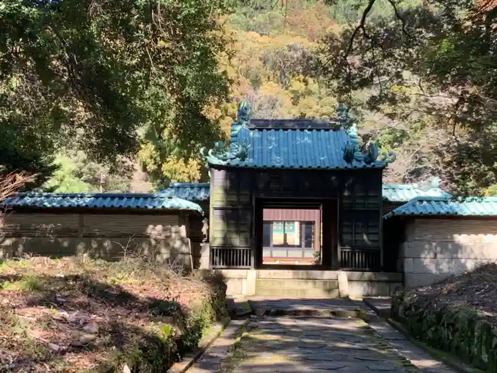 定光寺の山門・神門