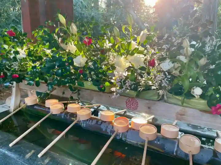 武蔵一宮氷川神社の{uncategorized: "未分類", other: "その他", undefined: "問題あり", building: "その他建物", grave: "お墓", sacred_gate: "鳥居", guardian: "狛犬", statue: "像", buddha: "仏像", history: "歴史", nature: "自然", garden: "庭園", animal: "動物", pagoda: "塔", temizu: "手水舎", mountain_gate: "山門・神門", sanctuary: "本殿・本堂", subordinate: "末社・摂社", art: "芸術", scenery: "景色", jizo: "地蔵", ema: "絵馬", goshuin: "御朱印", omikuji: "おみくじ", items: "授与品その他", amulet: "お守り", goshuincho: "御朱印帳", eats: "食事", festival: "お祭り", votive_dance: "神楽", shichigosan: "七五三参", wedding: "結婚式", experience: "体験その他", initially: "初詣", around: "周辺", anti_infection: "感染症対策"}