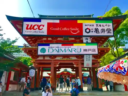 生田神社の山門・神門