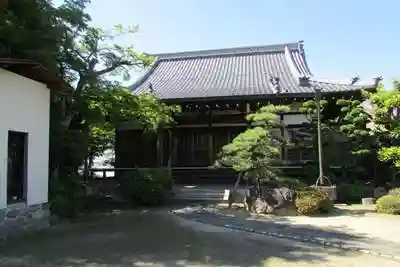 栽松寺の本殿