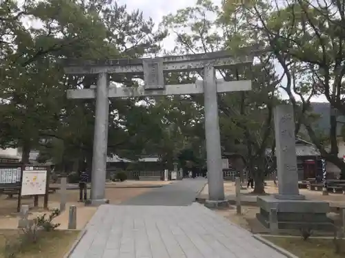 松陰神社の鳥居