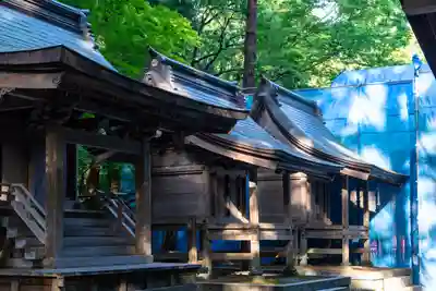 彌彦神社の末社・摂社