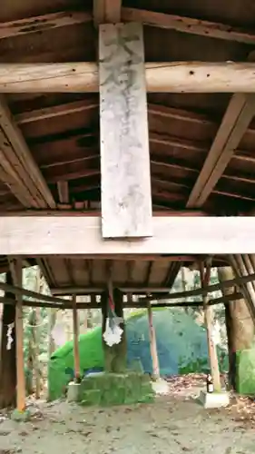 大石神社の本殿・本堂