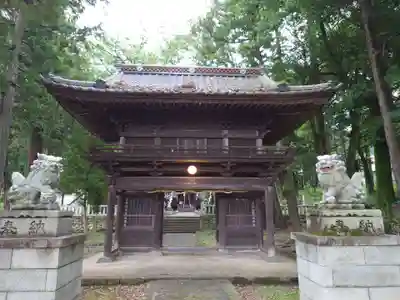 弓削神社の山門・神門