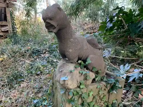 貴美稲荷神社の狛犬