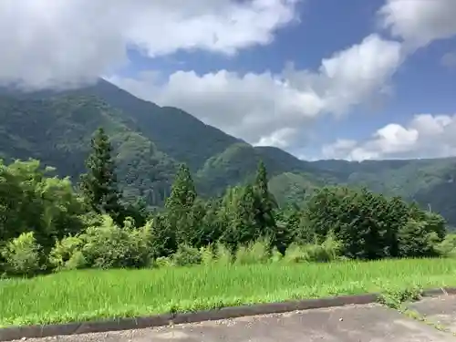 恵那神社の景色