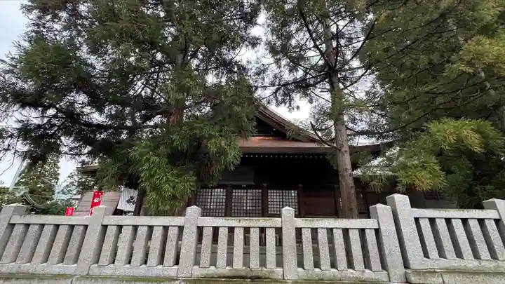 鹿嶋神社の本殿・本堂