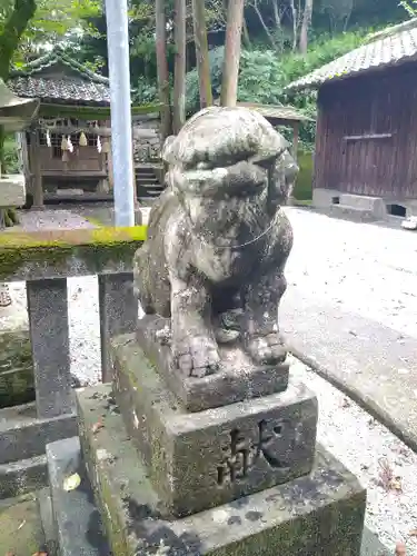 若一王子宮の狛犬