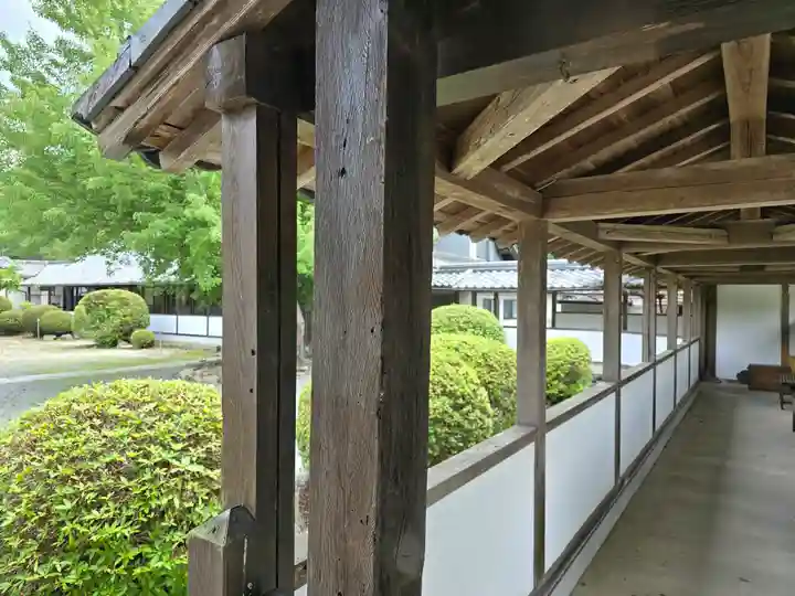 世尊寺(奈良県)