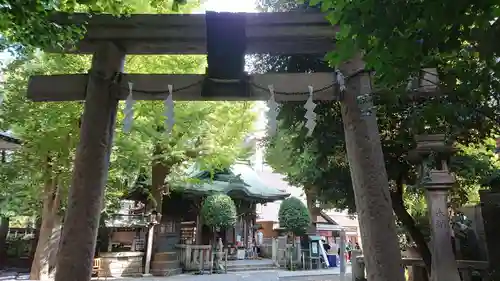 小野照崎神社の鳥居