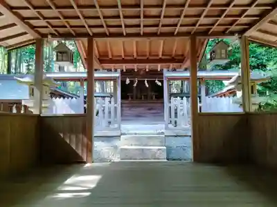 飛鳥坐神社の本殿・本堂