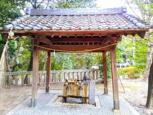 神明宮の手水舎