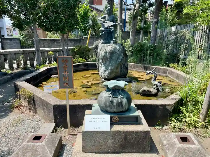 嚴島神社(神奈川県)