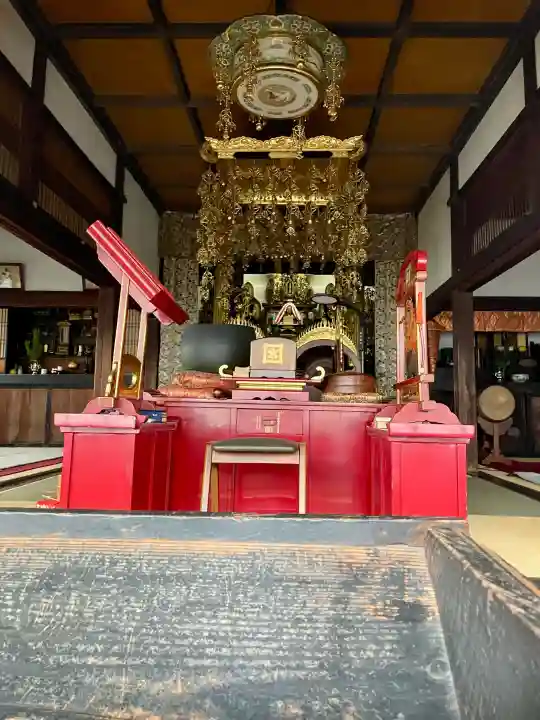 信行寺の{uncategorized: "未分類", other: "その他", undefined: "問題あり", building: "その他建物", grave: "お墓", sacred_gate: "鳥居", guardian: "狛犬", statue: "像", buddha: "仏像", history: "歴史", nature: "自然", garden: "庭園", animal: "動物", pagoda: "塔", temizu: "手水舎", mountain_gate: "山門・神門", sanctuary: "本殿・本堂", subordinate: "末社・摂社", art: "芸術", scenery: "景色", jizo: "地蔵", ema: "絵馬", goshuin: "御朱印", omikuji: "おみくじ", items: "授与品その他", amulet: "お守り", goshuincho: "御朱印帳", eats: "食事", festival: "お祭り", votive_dance: "神楽", shichigosan: "七五三参", wedding: "結婚式", experience: "体験その他", initially: "初詣", around: "周辺", anti_infection: "感染症対策"}