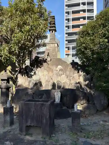 円通寺の{uncategorized: "未分類", other: "その他", undefined: "問題あり", building: "その他建物", grave: "お墓", sacred_gate: "鳥居", guardian: "狛犬", statue: "像", buddha: "仏像", history: "歴史", nature: "自然", garden: "庭園", animal: "動物", pagoda: "塔", temizu: "手水舎", mountain_gate: "山門・神門", sanctuary: "本殿・本堂", subordinate: "末社・摂社", art: "芸術", scenery: "景色", jizo: "地蔵", ema: "絵馬", goshuin: "御朱印", omikuji: "おみくじ", items: "授与品その他", amulet: "お守り", goshuincho: "御朱印帳", eats: "食事", festival: "お祭り", votive_dance: "神楽", shichigosan: "七五三参", wedding: "結婚式", experience: "体験その他", initially: "初詣", around: "周辺", anti_infection: "感染症対策"}