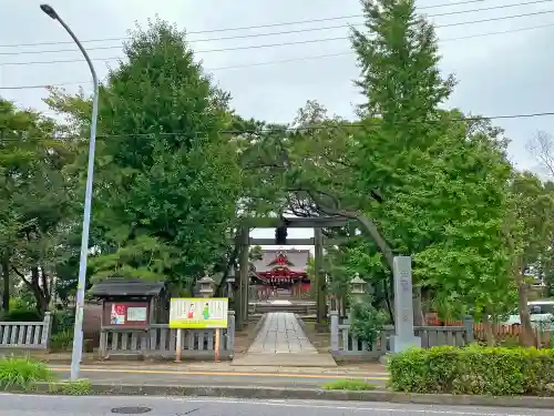 飯香岡八幡宮の鳥居