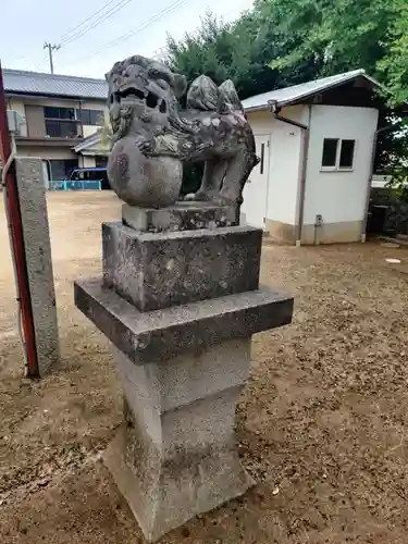 下土居神社の狛犬