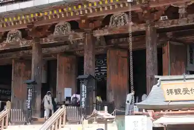 金峯山寺の本殿・本堂