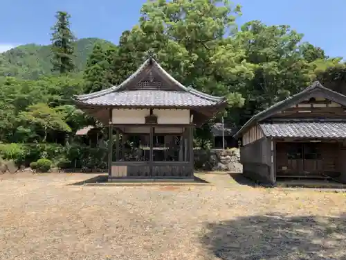 石桉比古比賣神社の建物その他