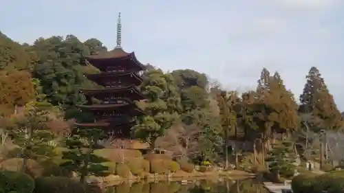 瑠璃光寺の建物その他