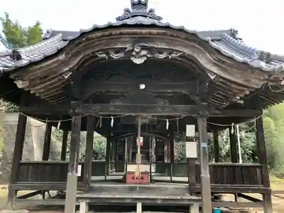 亀井神社の本殿・本堂