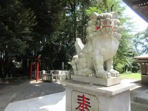 諏訪神社の狛犬