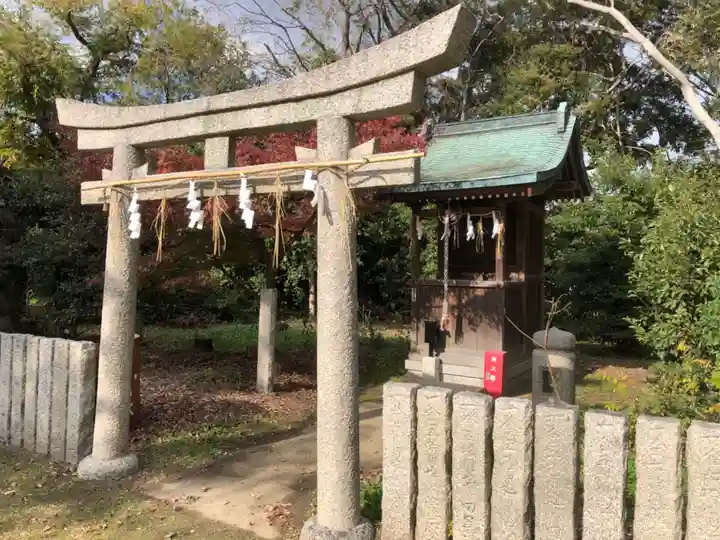 室城神社の末社・摂社