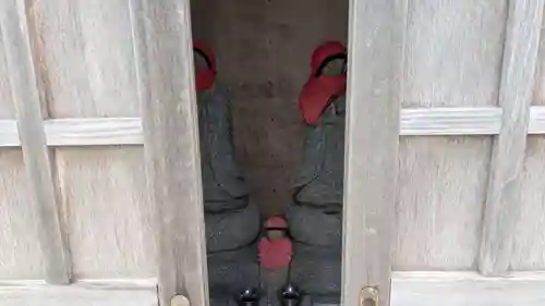 聚福寺の地蔵