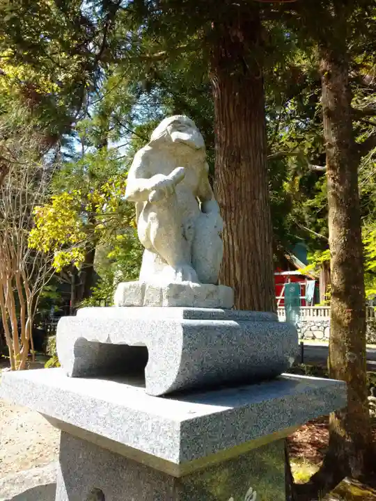 雲八幡宮の狛犬