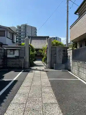 慶岸寺の{uncategorized: "未分類", other: "その他", undefined: "問題あり", building: "その他建物", grave: "お墓", sacred_gate: "鳥居", guardian: "狛犬", statue: "像", buddha: "仏像", history: "歴史", nature: "自然", garden: "庭園", animal: "動物", pagoda: "塔", temizu: "手水舎", mountain_gate: "山門・神門", sanctuary: "本殿・本堂", subordinate: "末社・摂社", art: "芸術", scenery: "景色", jizo: "地蔵", ema: "絵馬", goshuin: "御朱印", omikuji: "おみくじ", items: "授与品その他", amulet: "お守り", goshuincho: "御朱印帳", eats: "食事", festival: "お祭り", votive_dance: "神楽", shichigosan: "七五三参", wedding: "結婚式", experience: "体験その他", initially: "初詣", around: "周辺", anti_infection: "感染症対策"}