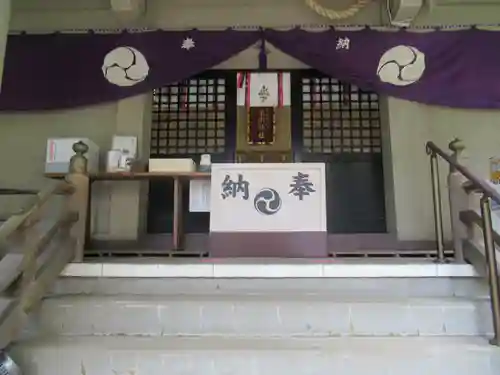 上目黒氷川神社の本殿・本堂