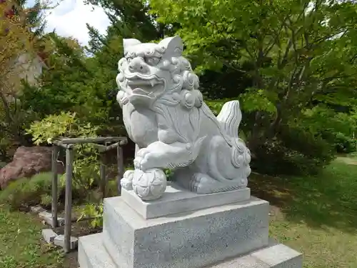 上手稲神社の狛犬