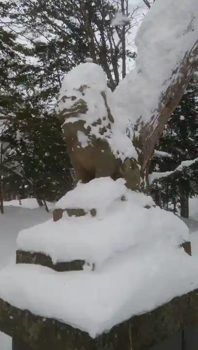 栗沢神社の狛犬