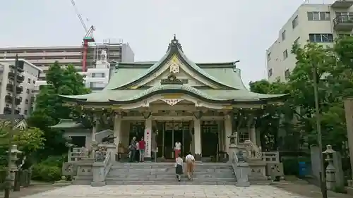 難波八阪神社の本殿