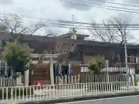 阿倍王子神社の{uncategorized: "未分類", other: "その他", undefined: "問題あり", building: "その他建物", grave: "お墓", sacred_gate: "鳥居", guardian: "狛犬", statue: "像", buddha: "仏像", history: "歴史", nature: "自然", garden: "庭園", animal: "動物", pagoda: "塔", temizu: "手水舎", mountain_gate: "山門・神門", sanctuary: "本殿・本堂", subordinate: "末社・摂社", art: "芸術", scenery: "景色", jizo: "地蔵", ema: "絵馬", goshuin: "御朱印", omikuji: "おみくじ", items: "授与品その他", amulet: "お守り", goshuincho: "御朱印帳", eats: "食事", festival: "お祭り", votive_dance: "神楽", shichigosan: "七五三参", wedding: "結婚式", experience: "体験その他", initially: "初詣", around: "周辺", anti_infection: "感染症対策"}